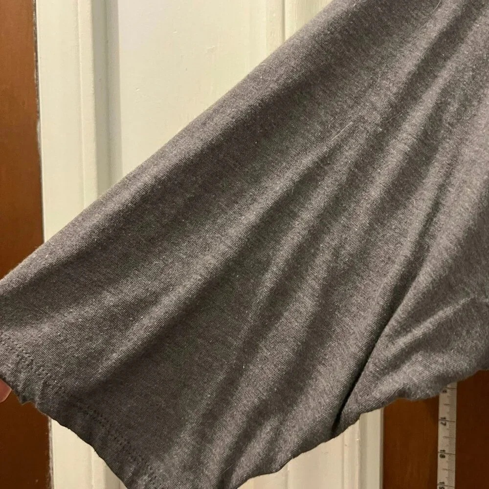 4X Size 4(4X) - Torrid - Black and Gray Novelty Baseball T-Shirt - Picture 4 of 6